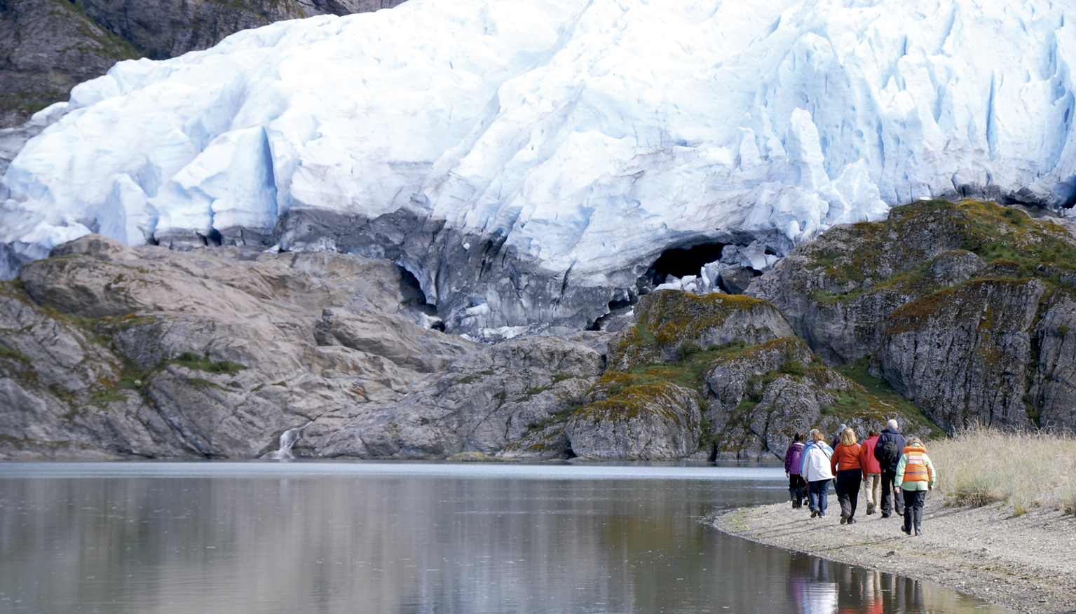 Aguila Glacier Australis Cruises