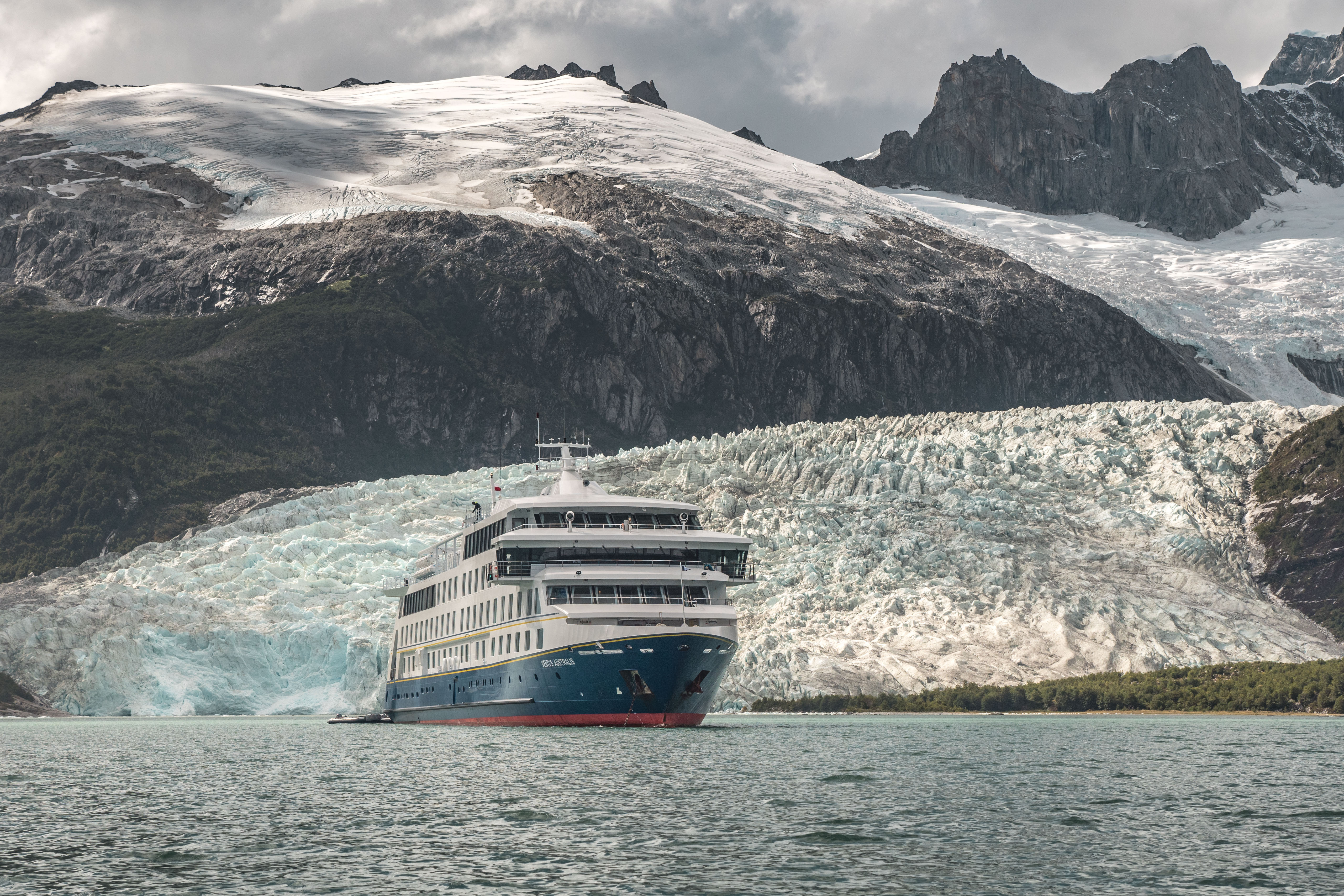 Australis Patagonia Cruises-Ventus Australis