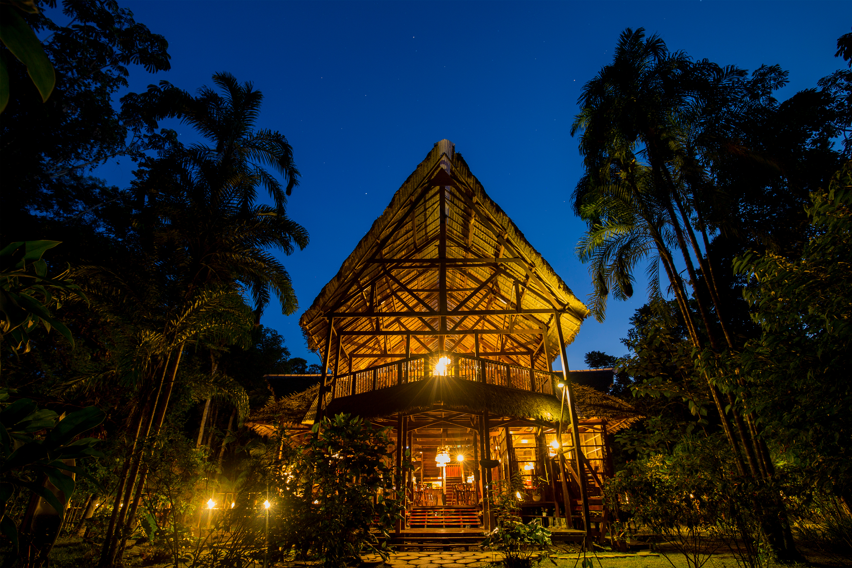 Refugio Amazonas entrance