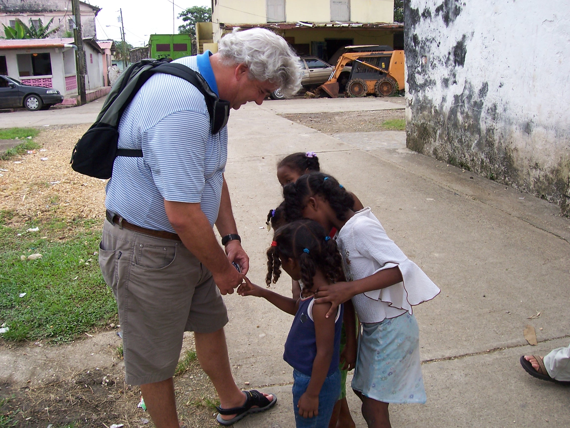 Sharing photos Colon, Panama